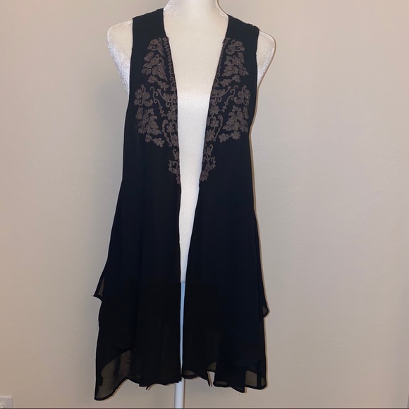 Ecote Jackets & Blazers - Ecote Black Flowy Cardigan with Front Detailing